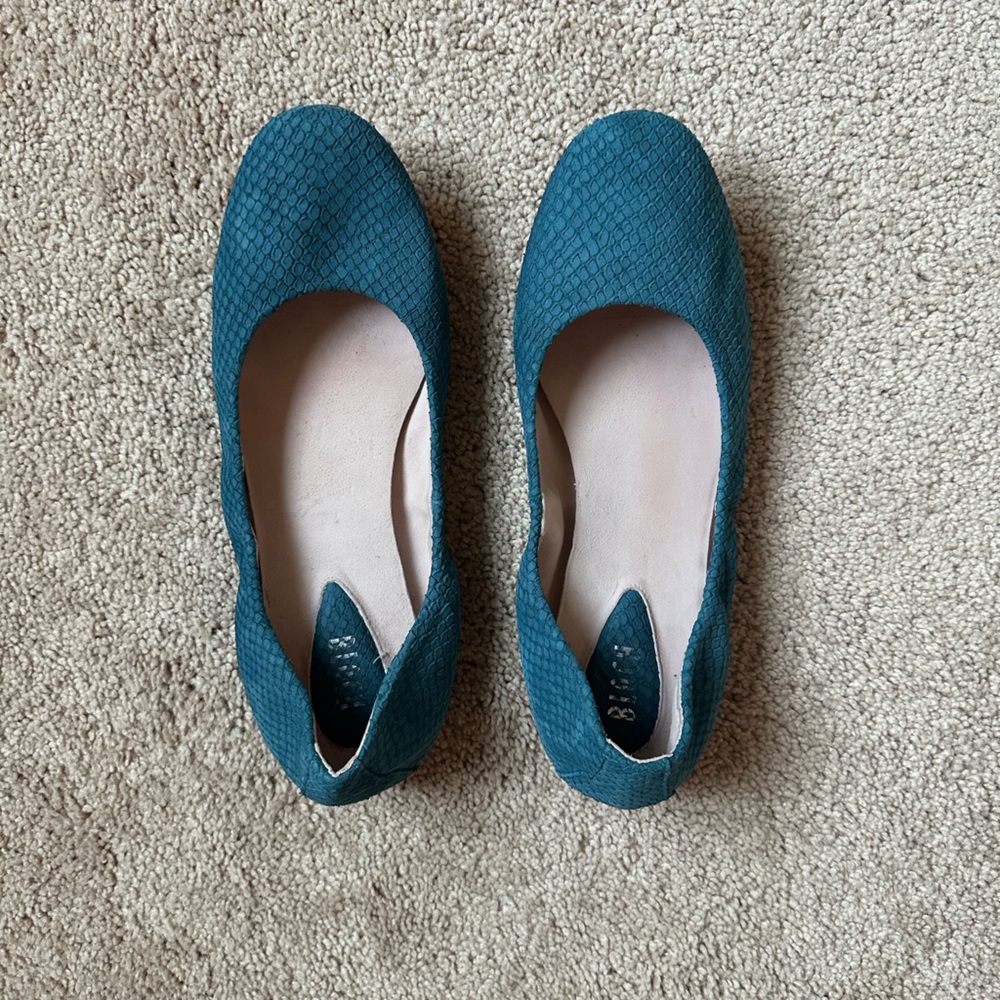 Bloch Soft Leather Ballet Flats US 8 EU 39